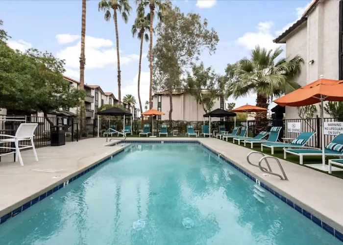 Chill 2br Near Asu, Pool, Grill, Parking,pet Frndly * Tempe